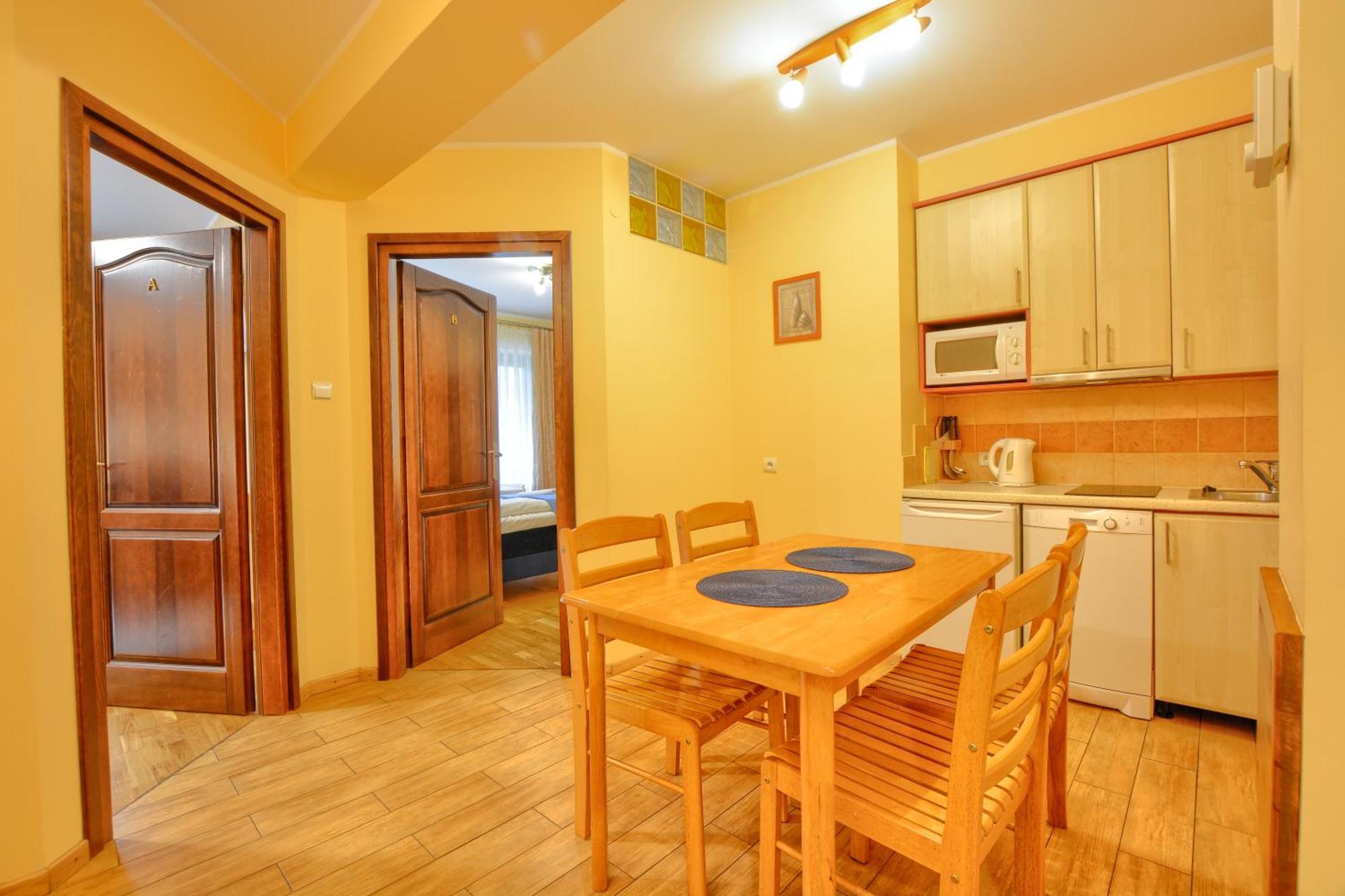 Apartamenty Na Pierwszym Pietrze Krynica Zdroj Exterior photo